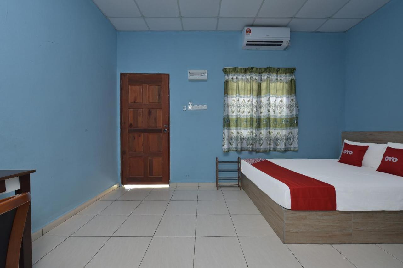 Dtahan Motel Taman Negara Kuala Tahan Kültér fotó