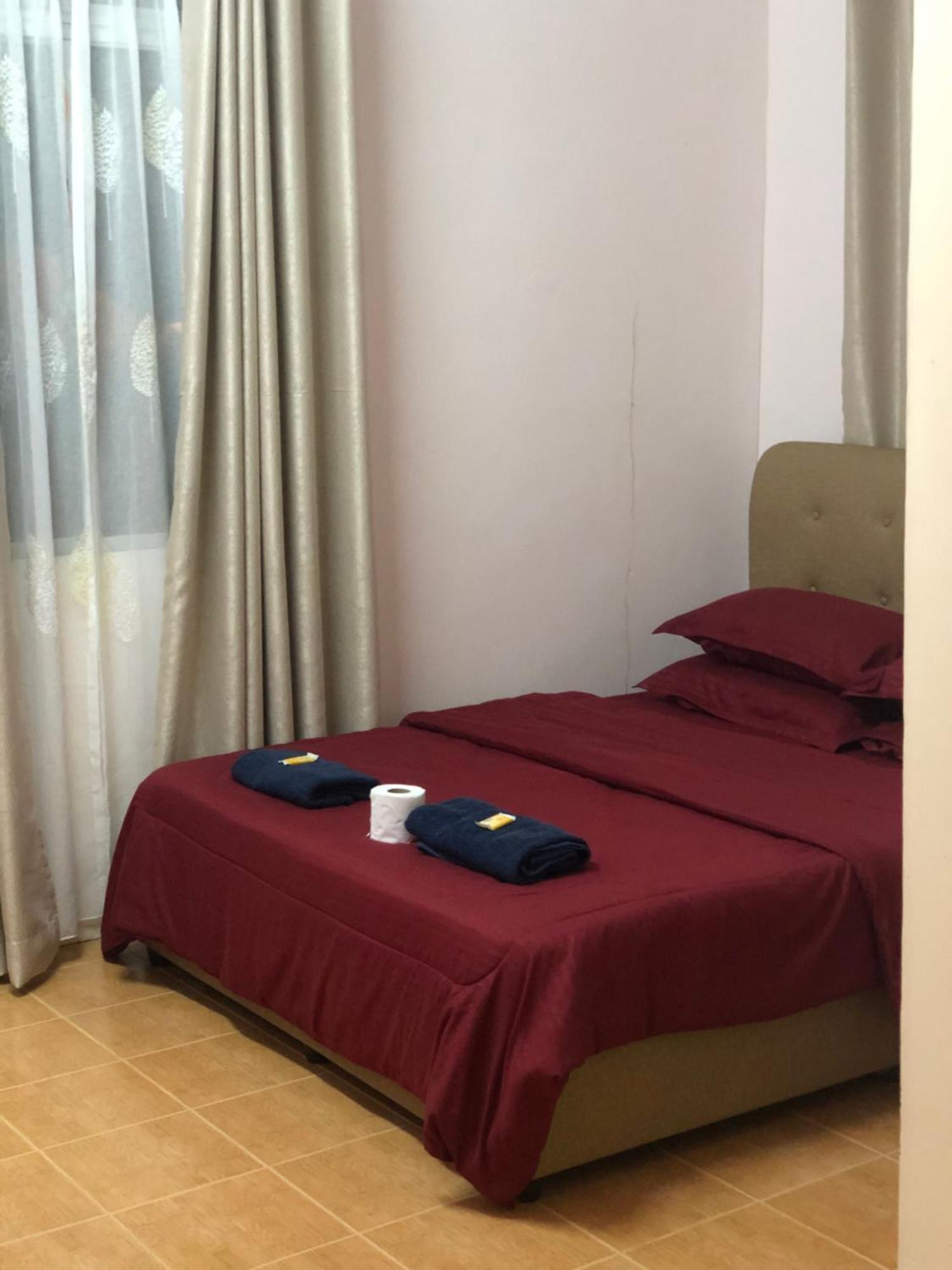 Dtahan Motel Taman Negara Kuala Tahan Kültér fotó