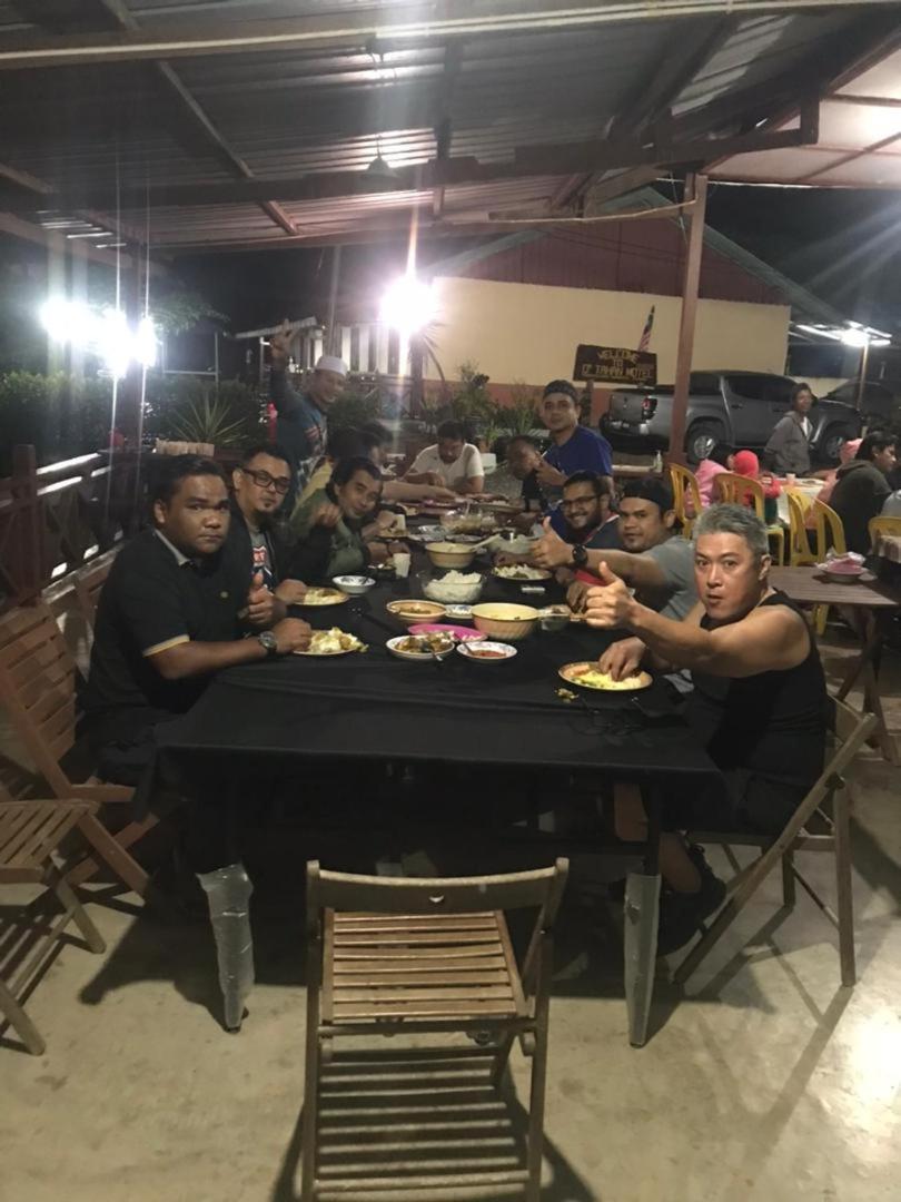 Dtahan Motel Taman Negara Kuala Tahan Kültér fotó