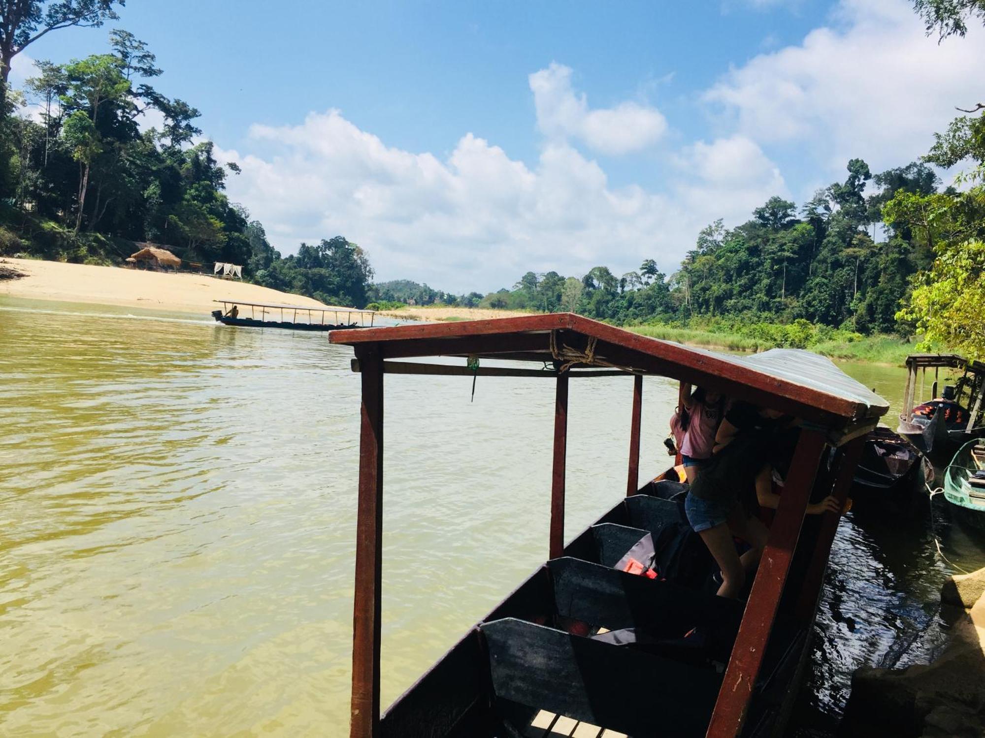 Dtahan Motel Taman Negara Kuala Tahan Kültér fotó