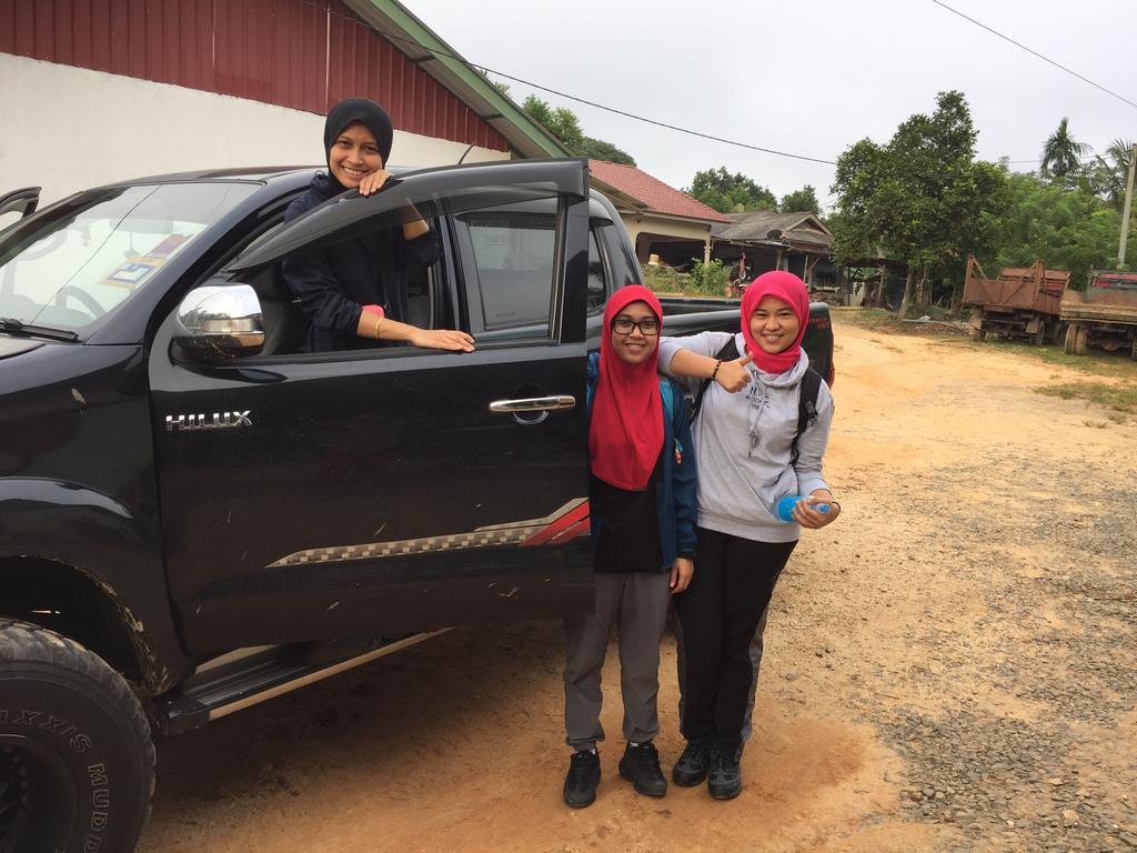 Dtahan Motel Taman Negara Kuala Tahan Kültér fotó